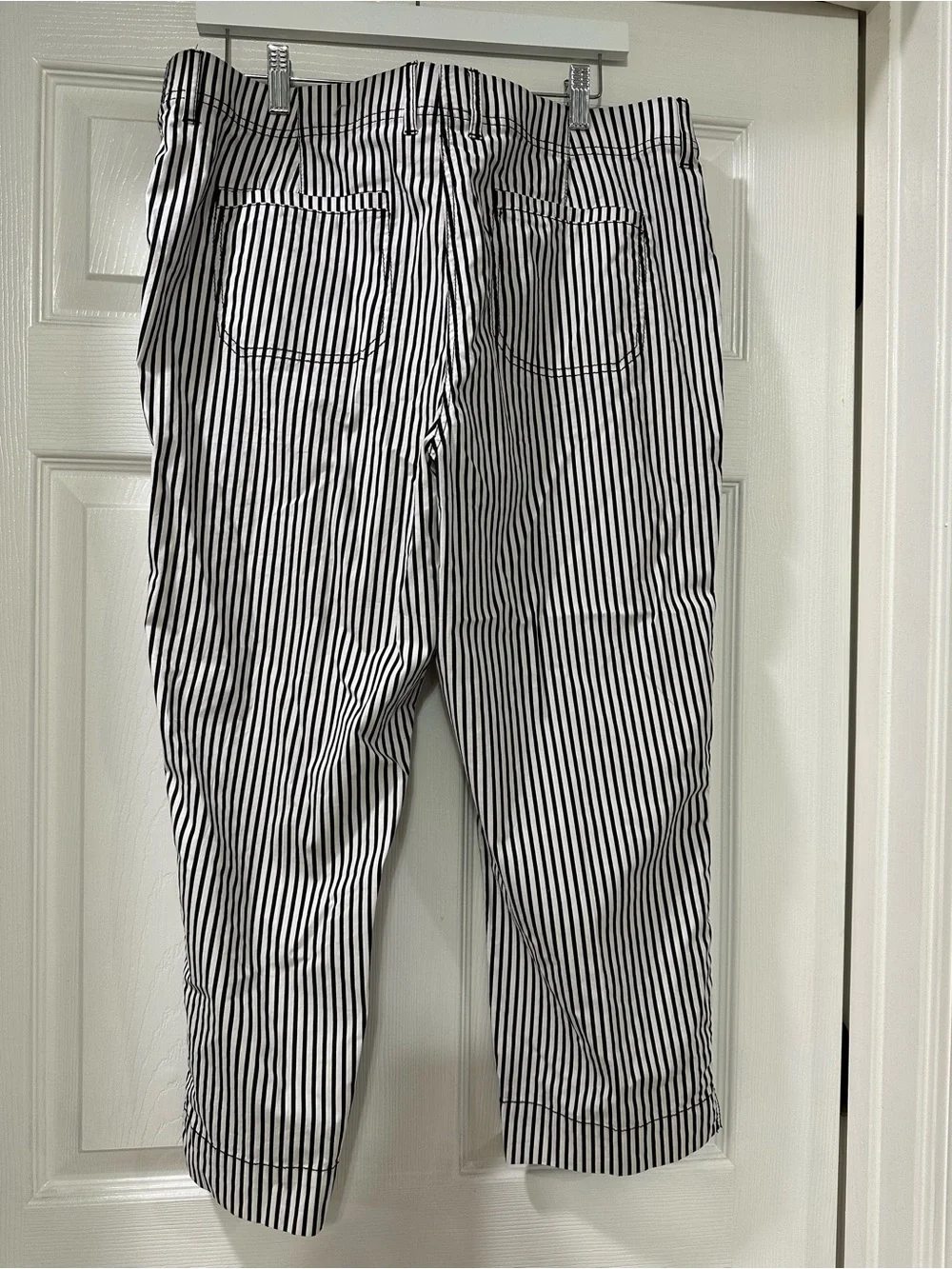 Chico’s Black & White Vertical Stripe Pants - Picture 4 of 6